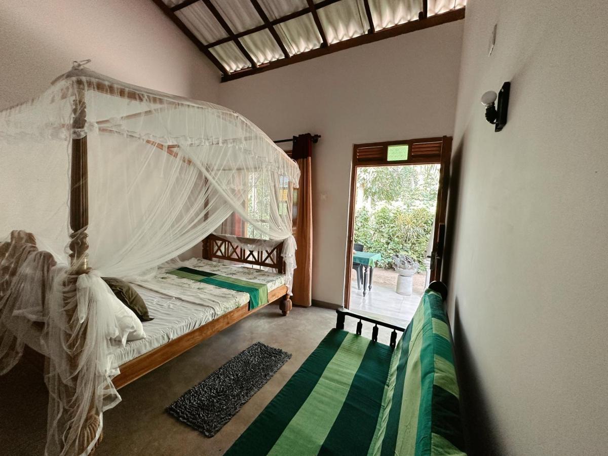 Midigama Inn Ahangama Exterior foto